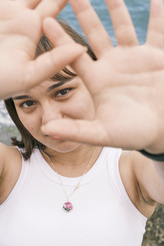 What Are Blocking Beliefs? A Therapist’s Guide to Overcoming Core Cognitive Blocks