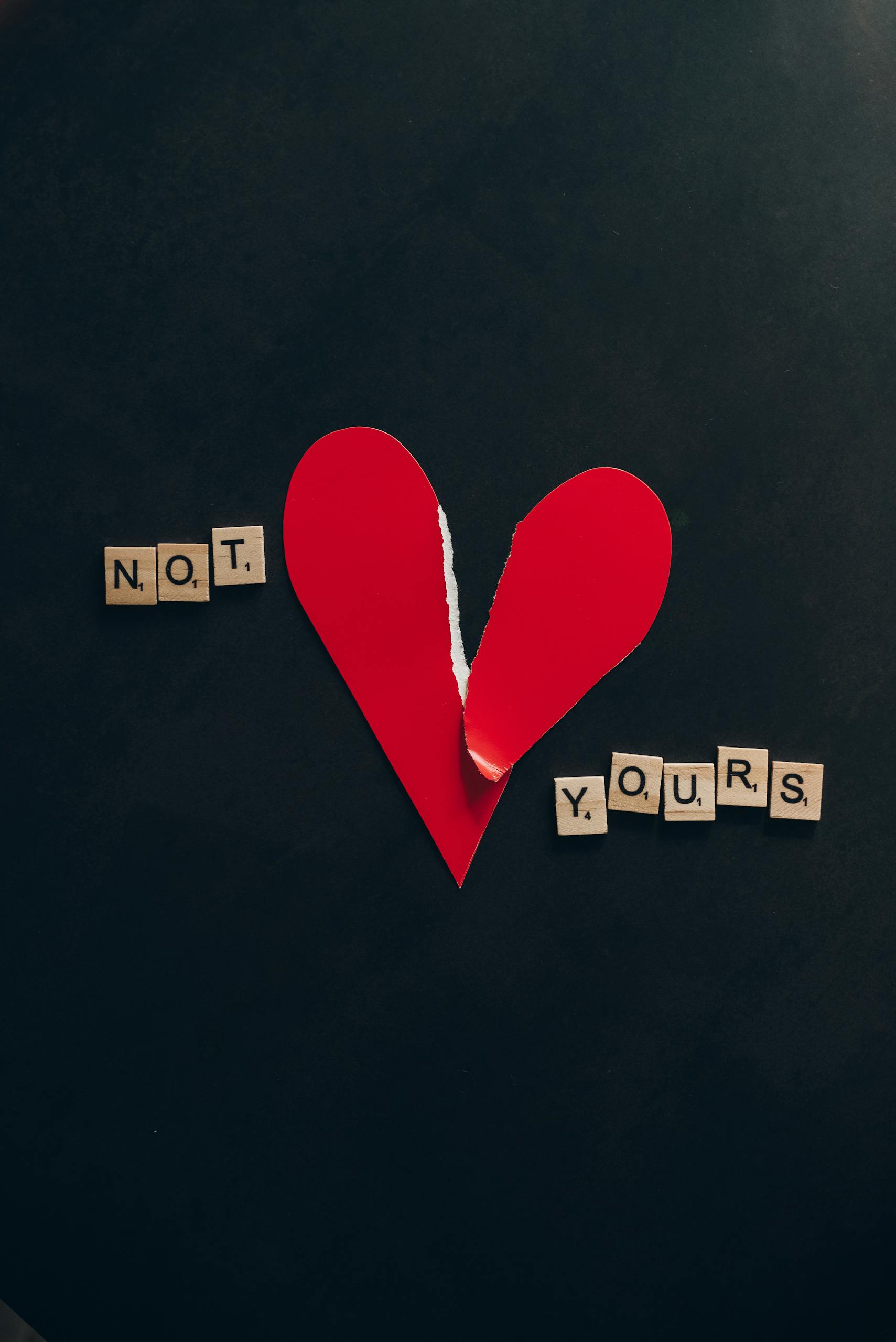 The Psychology of Chasing Emotionally Unavailable People