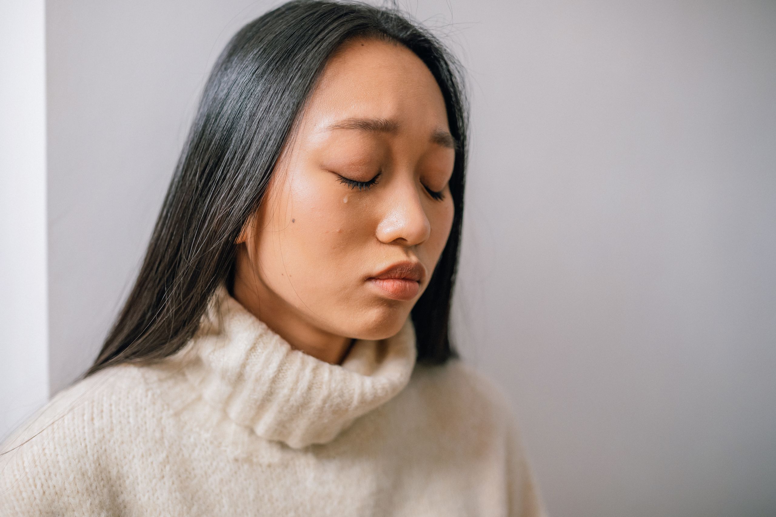 Functional Depression: When You Look Fine but Feel Emotionally Exhausted